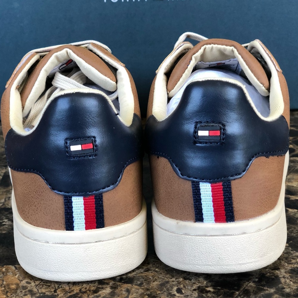 Tommy Hilfiger Men's Lutwin Sneakers - Picture 11 of 16